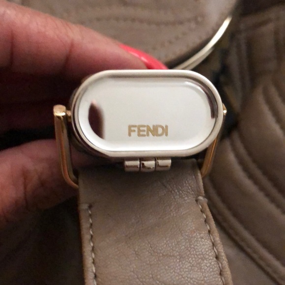 Fendi spy bag large nice cute must have hot pick leather limited color authentic - Picture 10 of 16